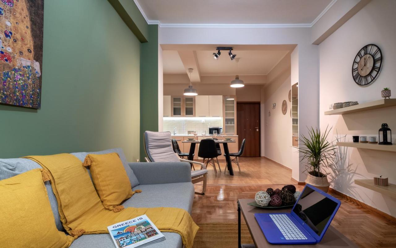 Plaka Apartment With Terrace View Athena Bagian luar foto