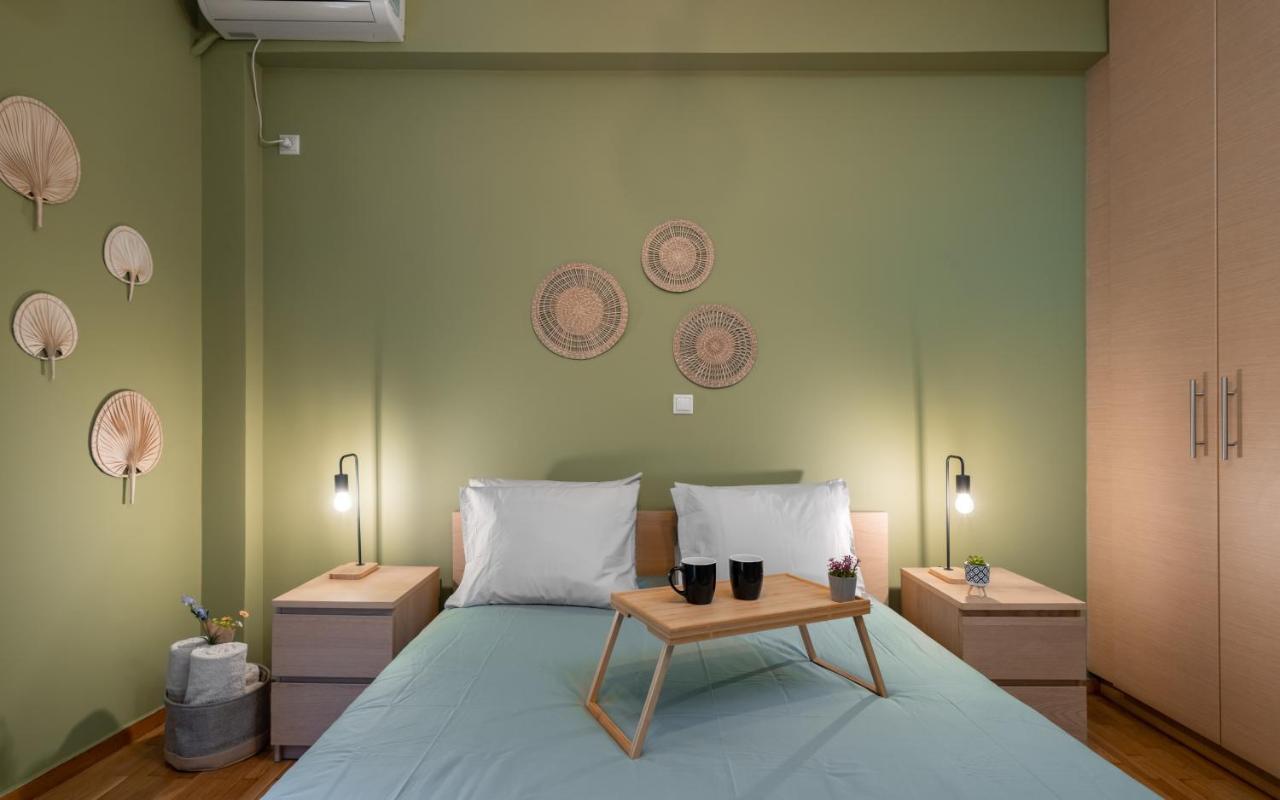 Plaka Apartment With Terrace View Athena Bagian luar foto