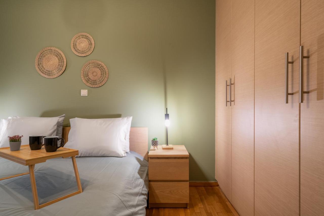 Plaka Apartment With Terrace View Athena Bagian luar foto